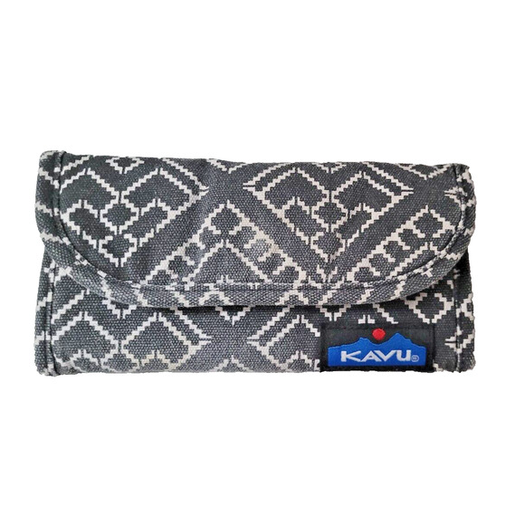 KAVU Big Splendor Trifold Wallet Black White Geometric Pattern Long Zipper - Picture 1 of 7